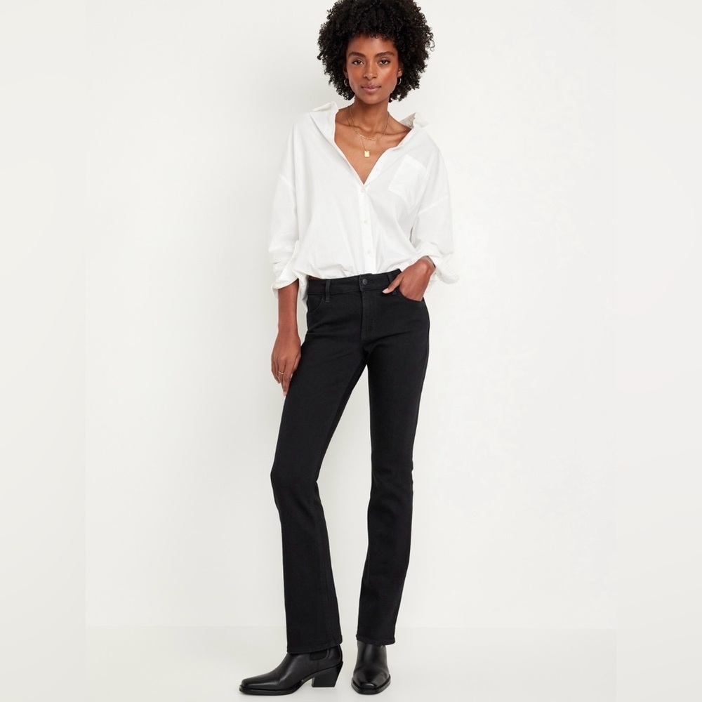 Old Navy Black Mid-Rise Wow Boot-Cut Jeans Size 12 Short